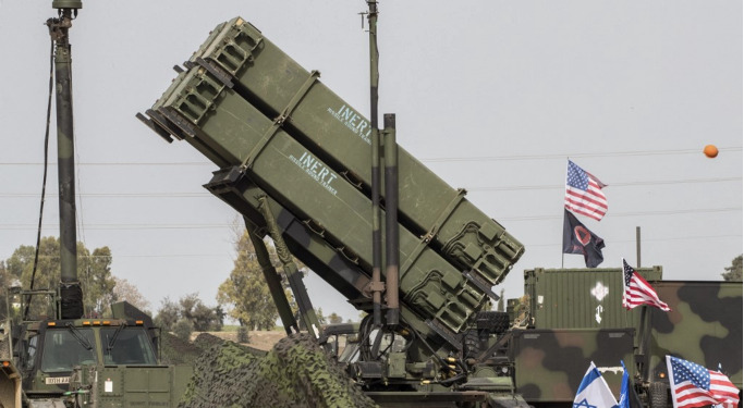 美国截胡军火，先给乌克兰用











**文章：**






