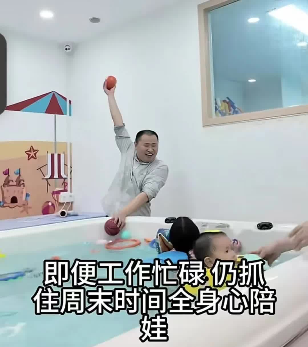 大西瓜和小芝麻
一直特别喜欢小芝麻
低调内敛，不娇气
不矫情
为什么两个