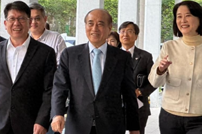王金平一语双关：柯建铭状况可能不太好，绿营“立委”也抱怨四起

最近，台湾地区前