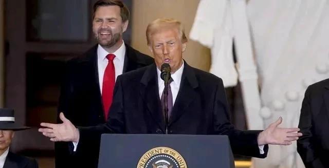 美国总统特朗普在接受采访时表示，可能三任美国总统的说法不是开玩笑。
虽然根据美国