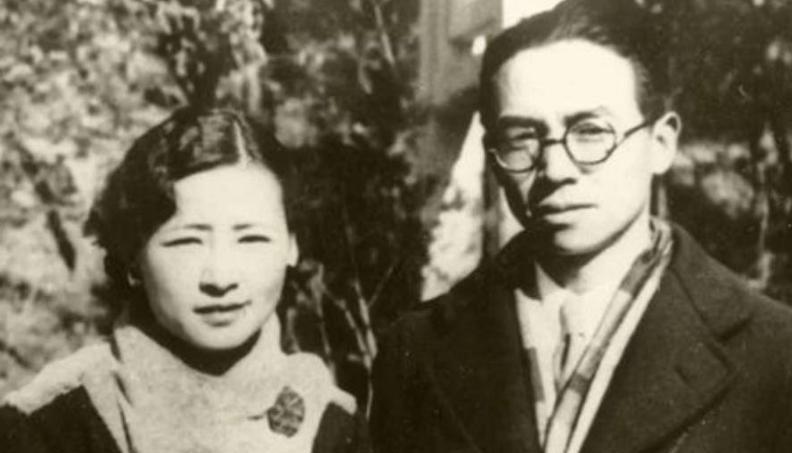 1931年，徐志摩去世。陆小曼接到消息后，拒绝认领徐志摩的尸体。在葬礼上，陆小曼