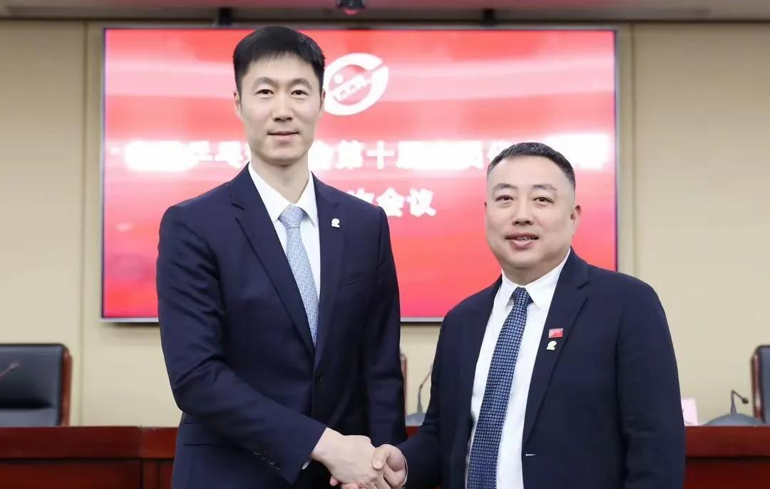 王主席刻出手整顿了！
多哈世乒赛国乒圆满收官，但国乒队员回国前的疯狂采购还是令人