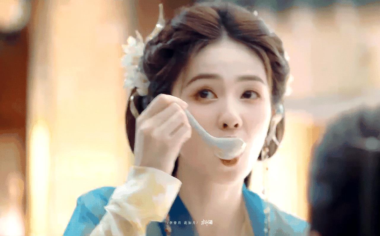 #白鹿临江仙# 范丞丞在线为白鹿新剧打call啦！看到他亲自宣传白鹿主演的《临江