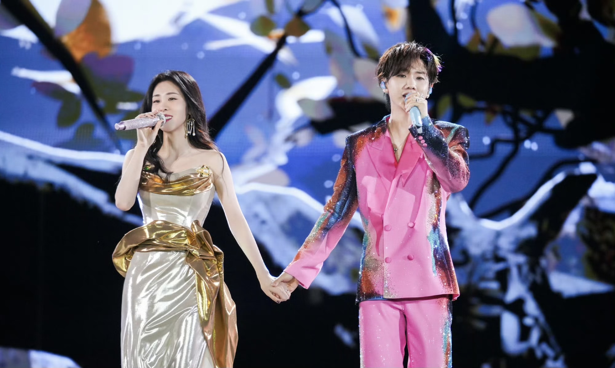 汪苏泷和张碧晨这事，还是张碧晨做的不厚道