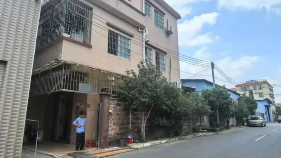 86岁老人与亡子女友登记结婚 女儿怒砸家门守护遗产引争议