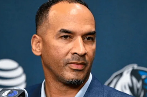 据报道，独行侠已经解雇了球队总经理尼克-哈里森。
多家美媒报道，被解雇后，哈里森