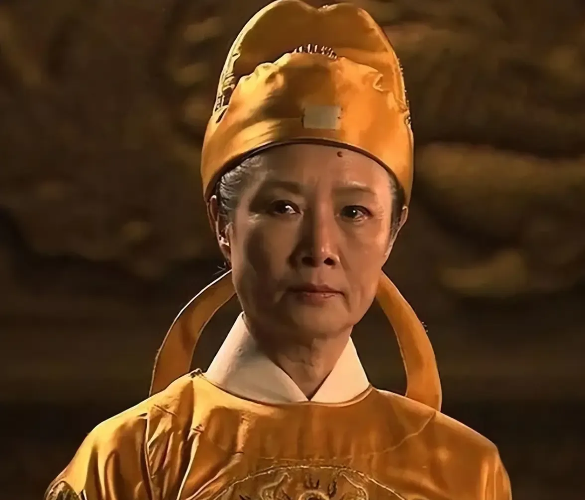 同样是重用娘家人，为什么武则天去世以后武氏家族没有被清算，而吕后去世以后，吕氏家