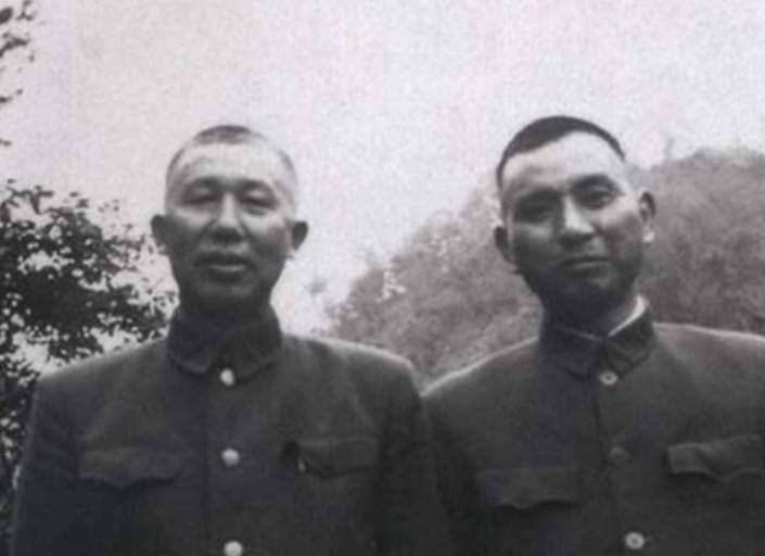 1949年11月，身为司令员的杨勇刚返回驻地，解散了手下的警卫员回到房中，马上就