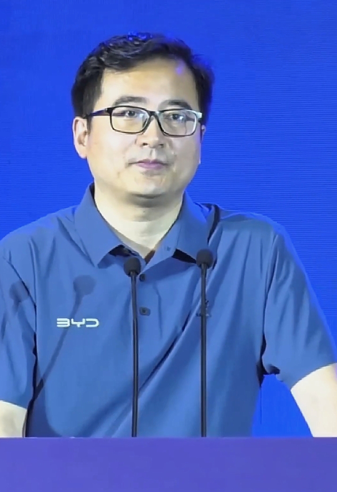 身正不怕影子斜！比亚迪李云飞再次直面质疑。