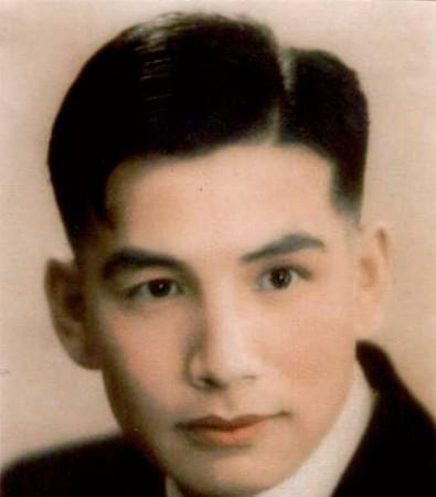 1947年，张灵甫自知必败无疑，下令让高级将领全部自杀，副参谋长李运良装作要自杀