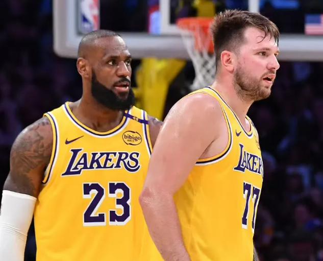 湖人交易决策的矛盾：詹姆斯最后窗口期，与东契奇核心的长期规划
交易市场开启，湖人