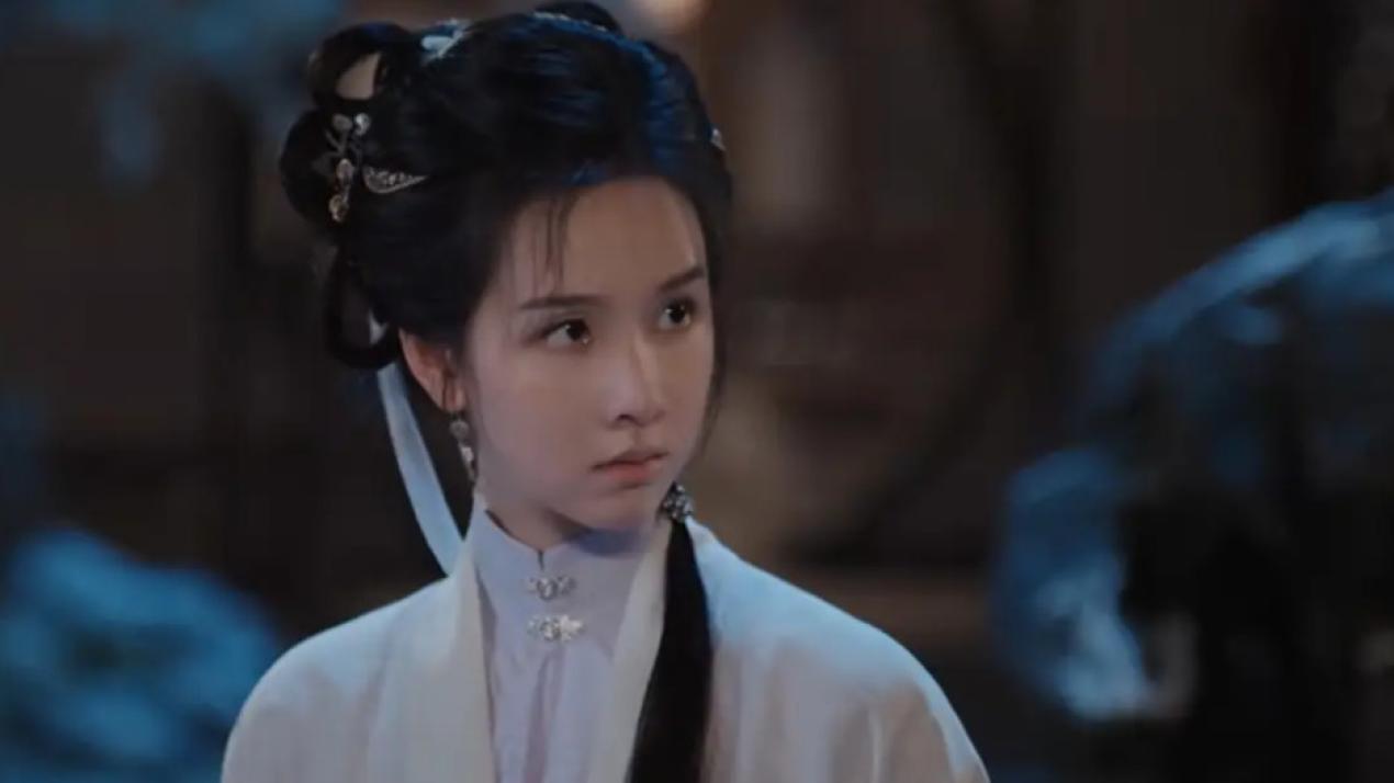 所谓贵女，不以金银论高低，唯坚韧与智慧方能闪光！