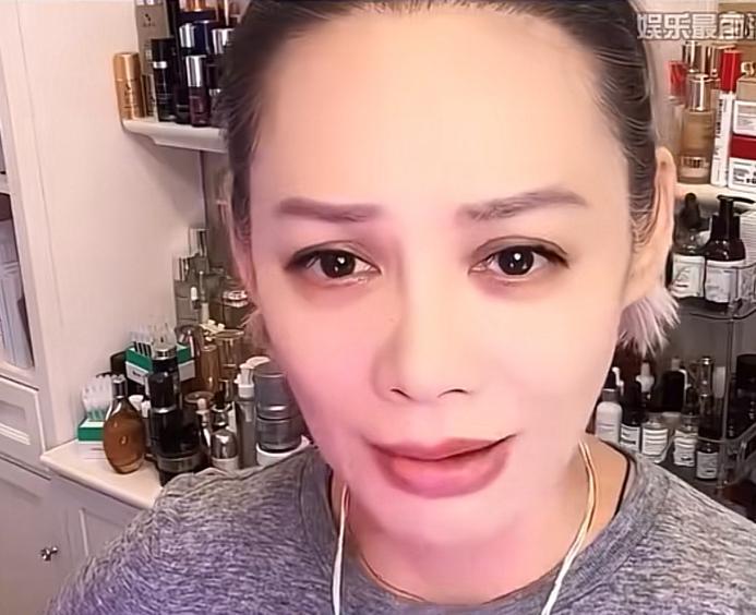 宁静澄清和汪峰的绯闻！！
不愧是静姐呀！回复的太霸气、太搞笑了！跟说相声一样！