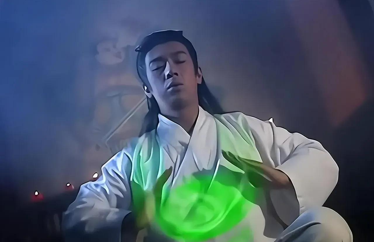 北冥神功有点太神了。
想吸谁就吸谁，没啥限制，段誉那身板居然能把鸠摩智功力吸干，