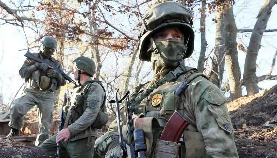 俄军1个普通士兵工资比以色列1个营长连长还多！去打仗，普京真给钱啊，内塔尼亚胡那