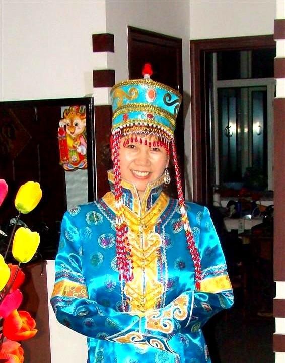 2007年，前往包头的飞机只有早晚各一班，不选半夜鸡叫的，就只能选凌晨起飞的，不