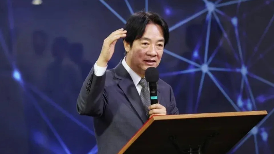 大洋马夫“国际加油站”第21期：美国强行掳掠马杜罗夫妇吓坏了台独“贼首”赖清德等叛乱分子