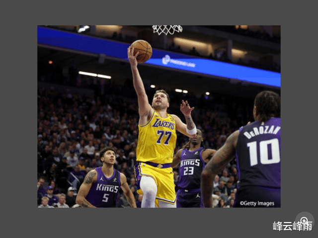 NBA湖人队遭遇三连败，东契奇空砍42分，核心打法引海外网友热议