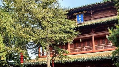 “梨花深院的爱情回响”｜山西运城普救寺旅游攻略：在西厢故事与回音奇塔下，触摸一部穿越千年的爱情圣经