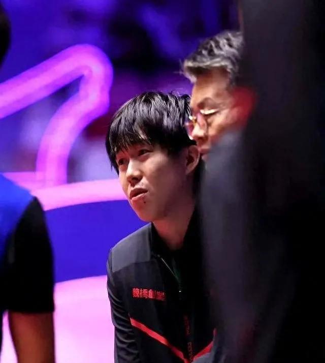 王楚钦没上场 山东魏桥双打输 黄友政状态差 林昀儒腰伤 后两盘定胜负
乒超联赛第
