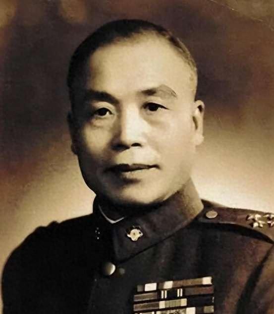 65年李宗仁回大陆后，没有拜访任何开国元帅，反而拜访了一位大将
“1965年8月