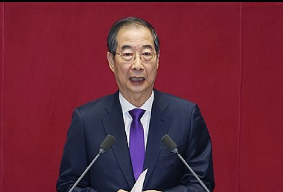 韩国总理将发表施政演说











天呐！韩国政坛这是要变天了吗？代总