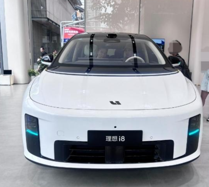 新款理想i8值得入手么


2025年8月2日，天气晴，地点帝都北京，听好几个朋