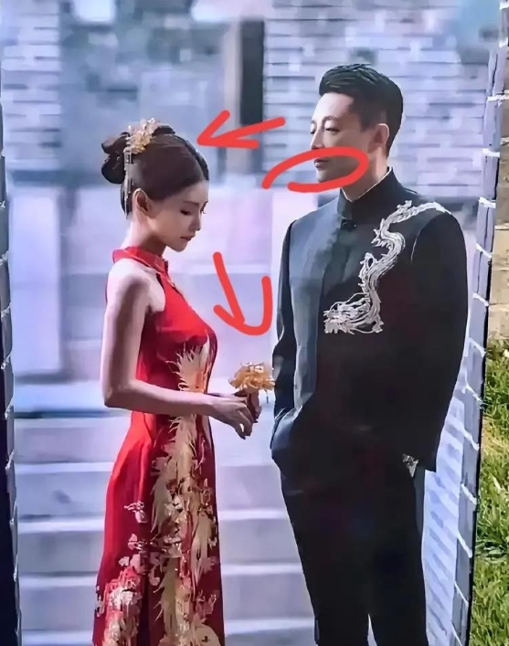 我很好奇，真的是爱吗？可能马筱梅和汪小菲都不清楚吧

瞅这张结婚照能给你整破防了