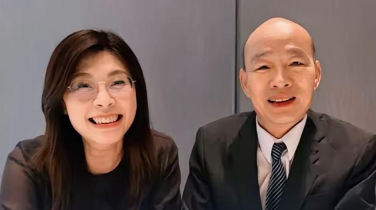 一波借韩国瑜吹捧郑丽文的网文来袭。
韩国瑜，就是那个“保证‘一国两制’绝对不会在