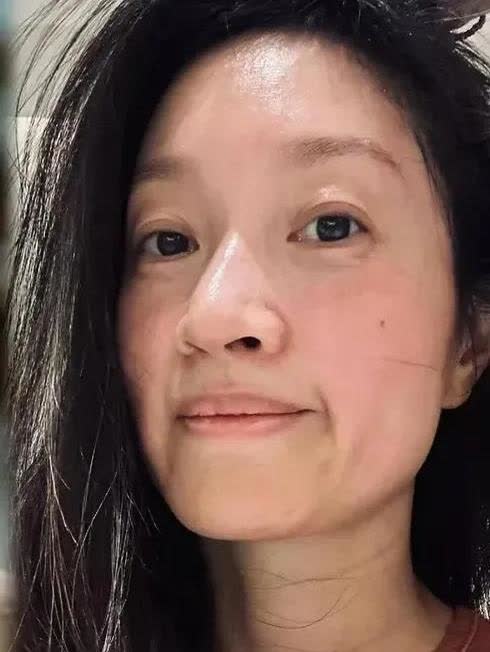 沈佳妮的 “委屈”：因爱素颜，却遭网友恶评