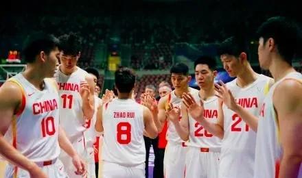 中韩男篮亚洲杯历史交锋20次，中国男篮占绝对优势！
从1975年开始至今两队一共