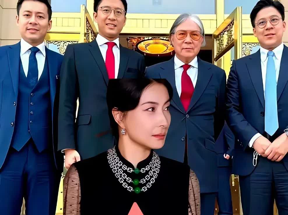 我觉得霍启山要翻红不是他多优秀，

也不是霍家又出什么新闻，

而是嫂子