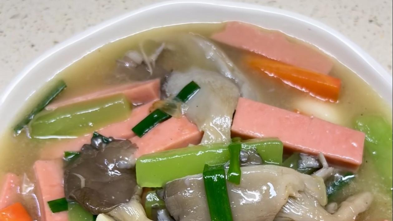 鲜掉眉毛的家常烧素什锦，汤汁拌饭香到舔盘