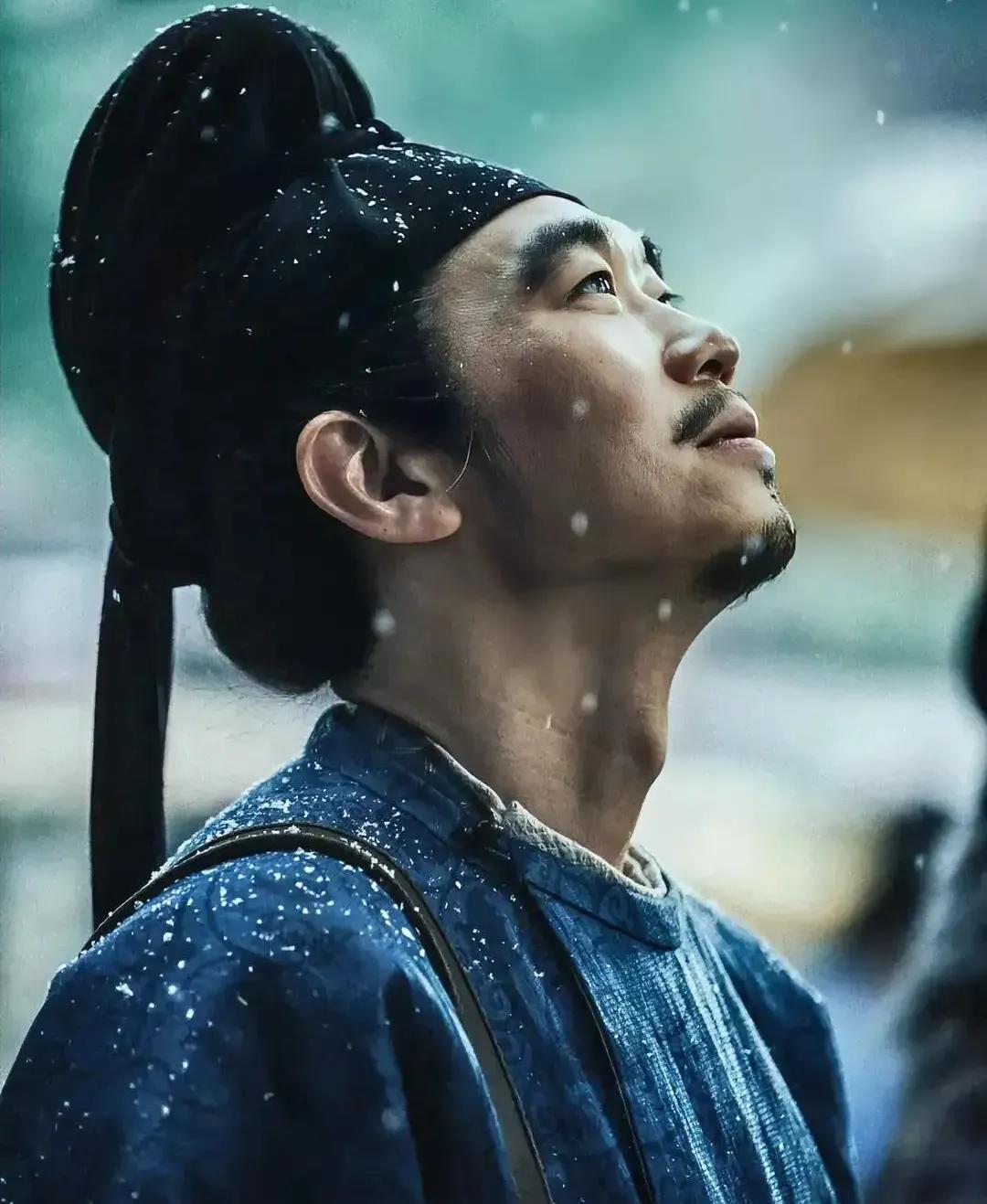 今年暑期档，大鹏自导自演的《长安的荔枝》备受关注，提档至7月18日与姜文新片正面
