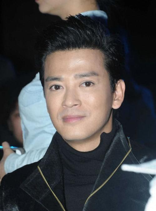 陈晓东打破娱乐圈沉默，为于朦胧仗义发声。他直言不想藏污纳垢，坦言与于朦胧在节目中
