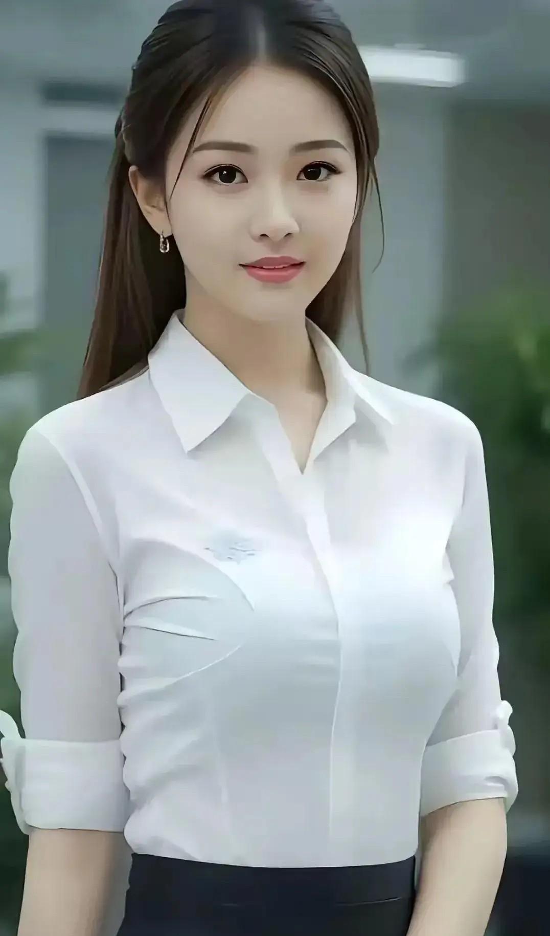 没有老公想老公，
有了老公不心疼。
今天娴他不粘弦，
明天又说他无能。
小吵大闹