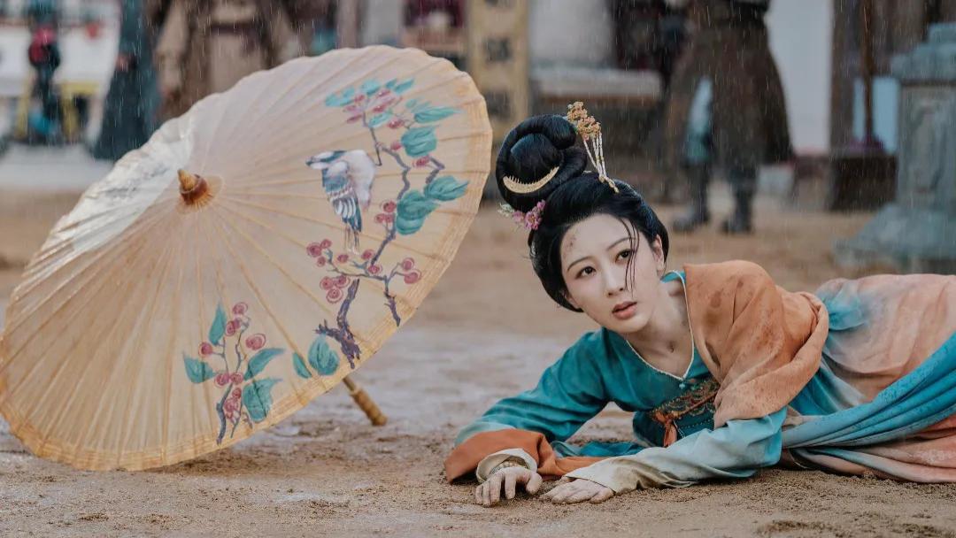 2025年，口号式“大女主”跌落凡尘