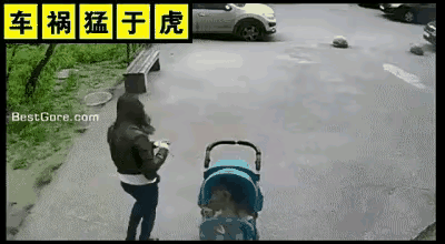 有点像死神来了，躲不掉的那种！
命中注定有此劫，要不然怎么那么巧，早不掉晚不掉