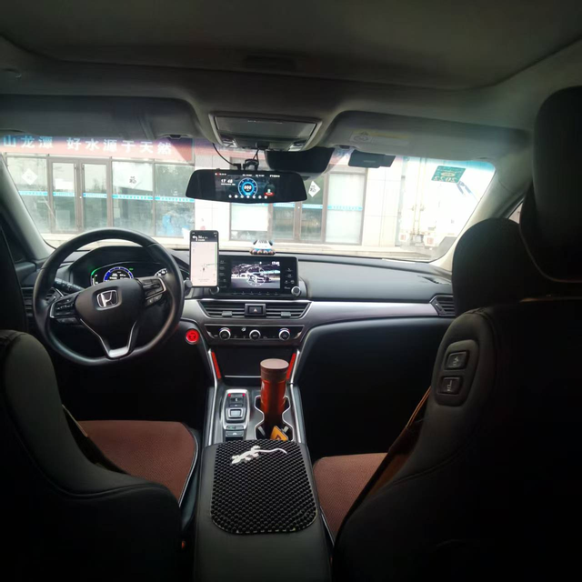 油车动力电车驾感混动雅阁驾驶体验
1️⃣我现在所开的汽车是本田CRV。但如果说最