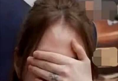 小s曾说大s“你将来会嫁一个烂人，把你的钱都花光，而且还会打你，你以后还会家破人