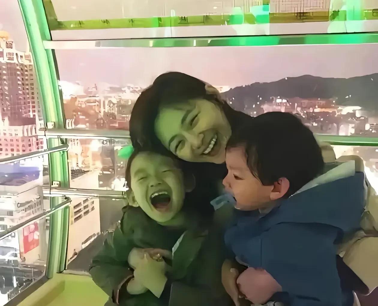 今天是母亲节，对于大S的离世，最伤心的不是她的母亲，也不是她的妹妹，而是她的一双