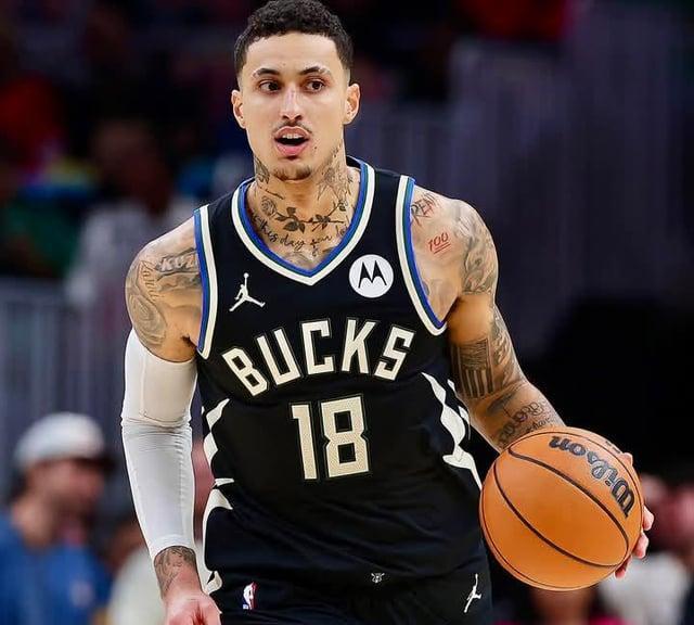 当你觉得库兹马又行了的时候，他又打得非主流了。
湖人119-95大胜雄鹿，雄鹿这