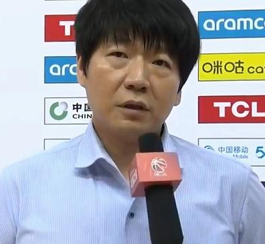 山东男篮主教练邱彪谈球队战胜北控，他表示：这场比赛我觉得是大家拼回来的，我们做到