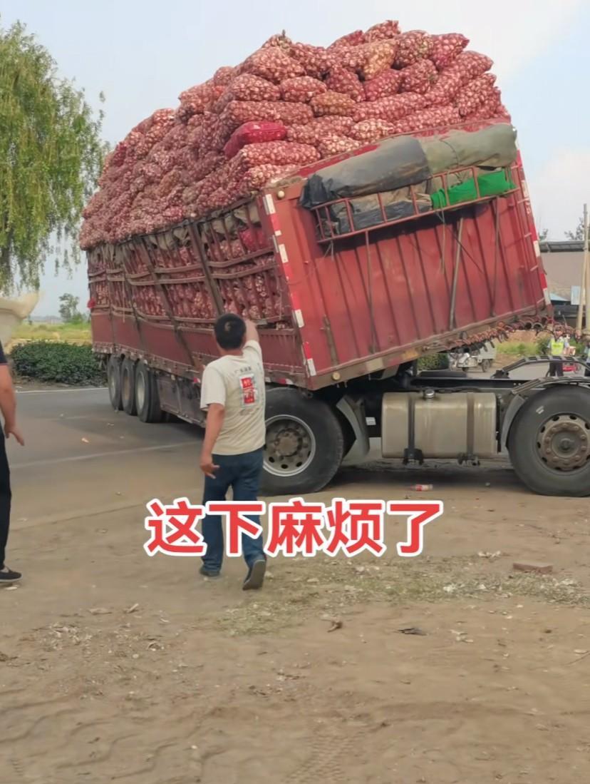 这种情况是不是超载引起的？除了卸货还有没有其他抢救办法～