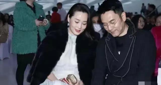 靠第一任老婆走红，靠第二任老婆发家致富，不得不说林依轮真的是一个人生赢家，爱情事