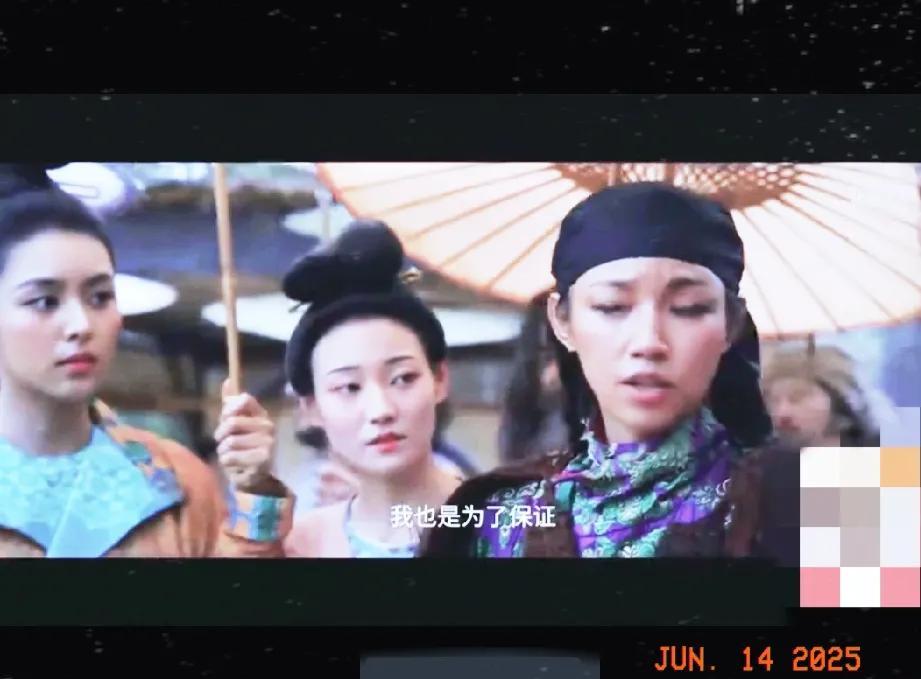 2.《长安的荔枝》。流放岭南的李善德想为峒人办一所学校，大人和小孩都可以来上学。