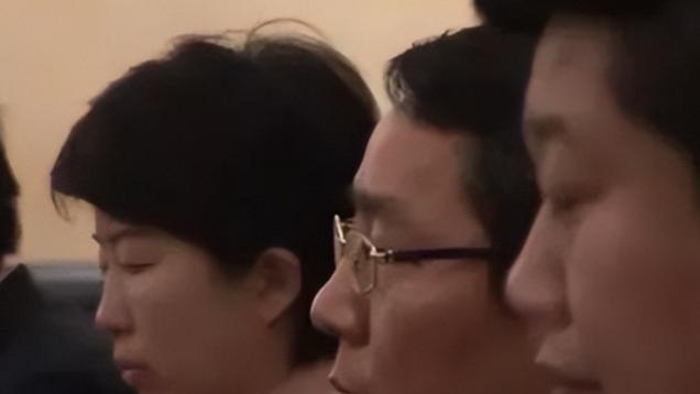 县委书记主动要求拍纪录片，竟是玩“灯下黑”，上映后因受贿入狱