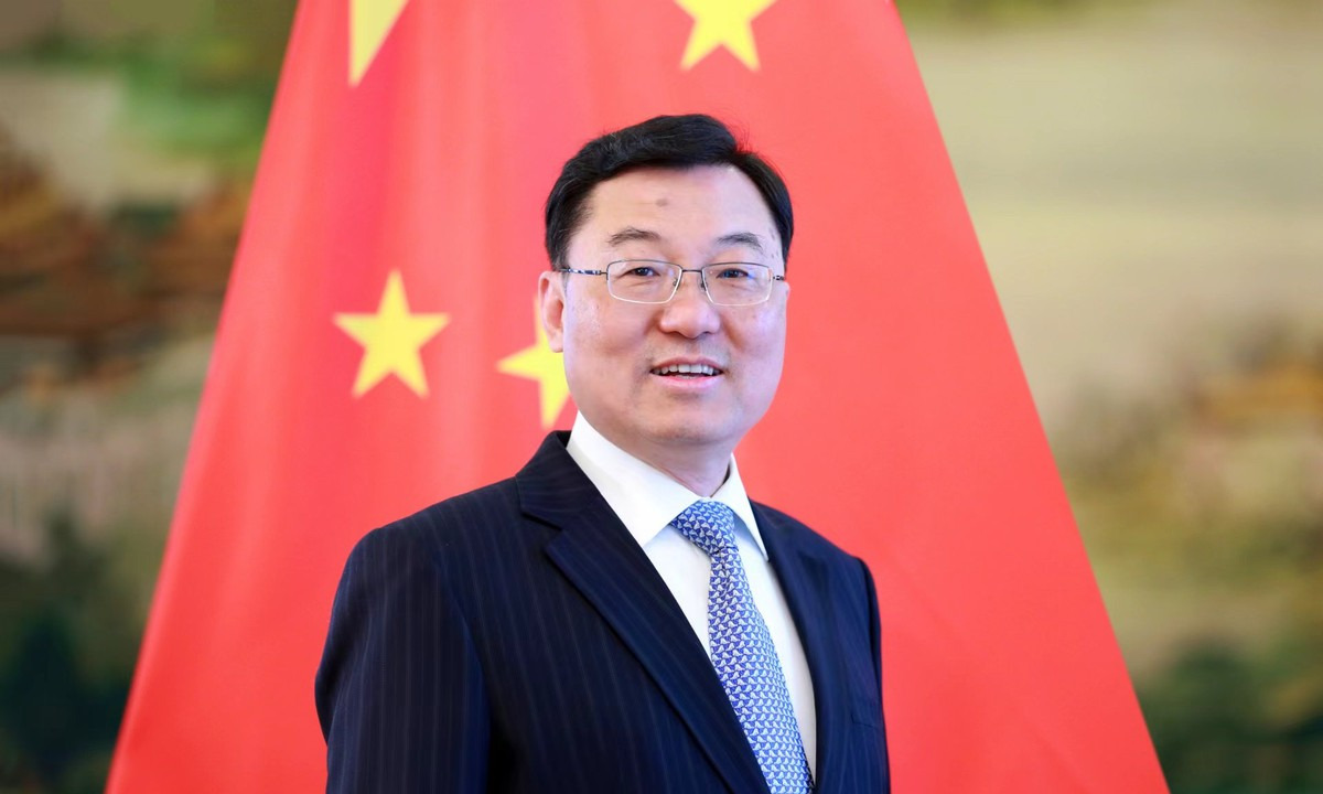 兔子阅兵想请美国人来看











**文章：**








