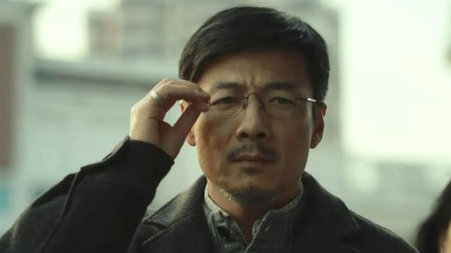 《黄雀》：一场螳螂捕蝉，黄雀在后的反扒大戏