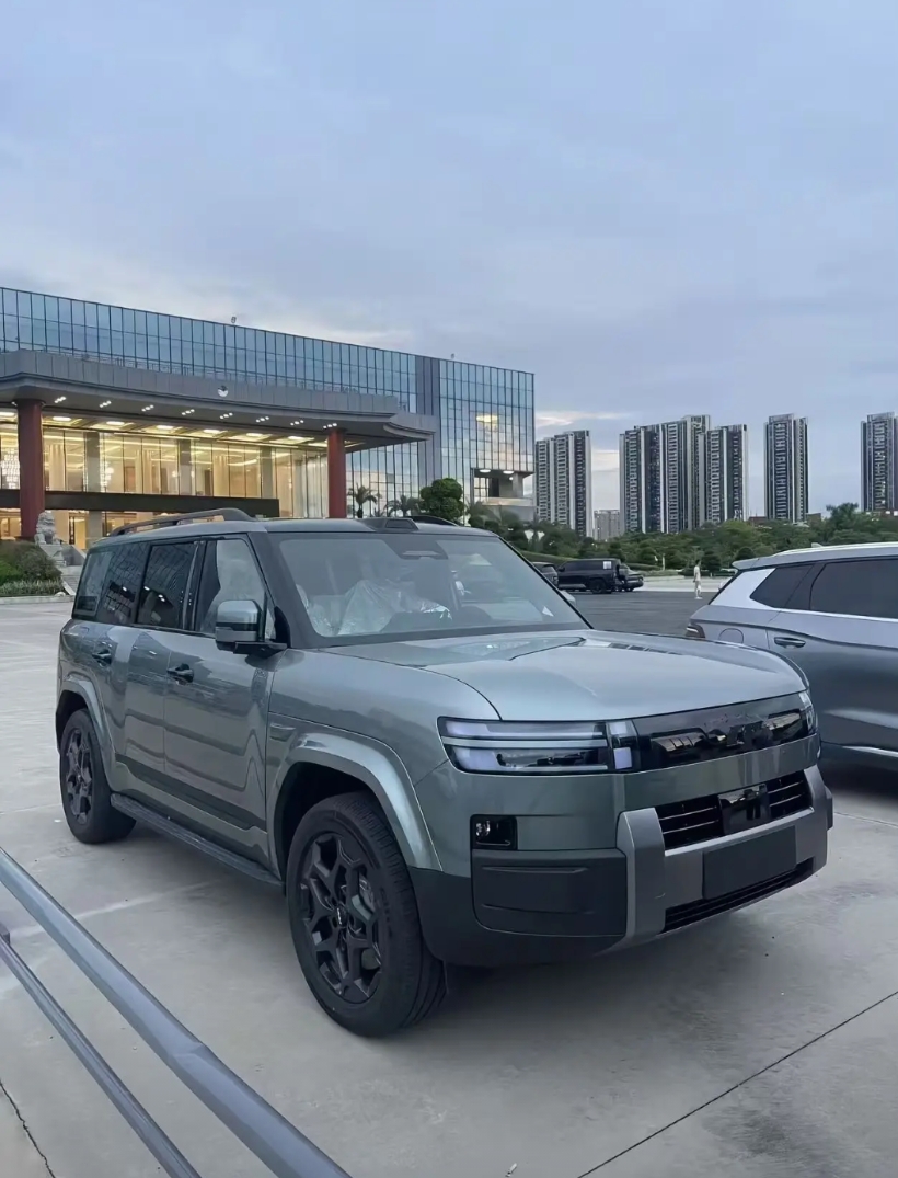 呦呵，这个钛7的实车怎么样呢？